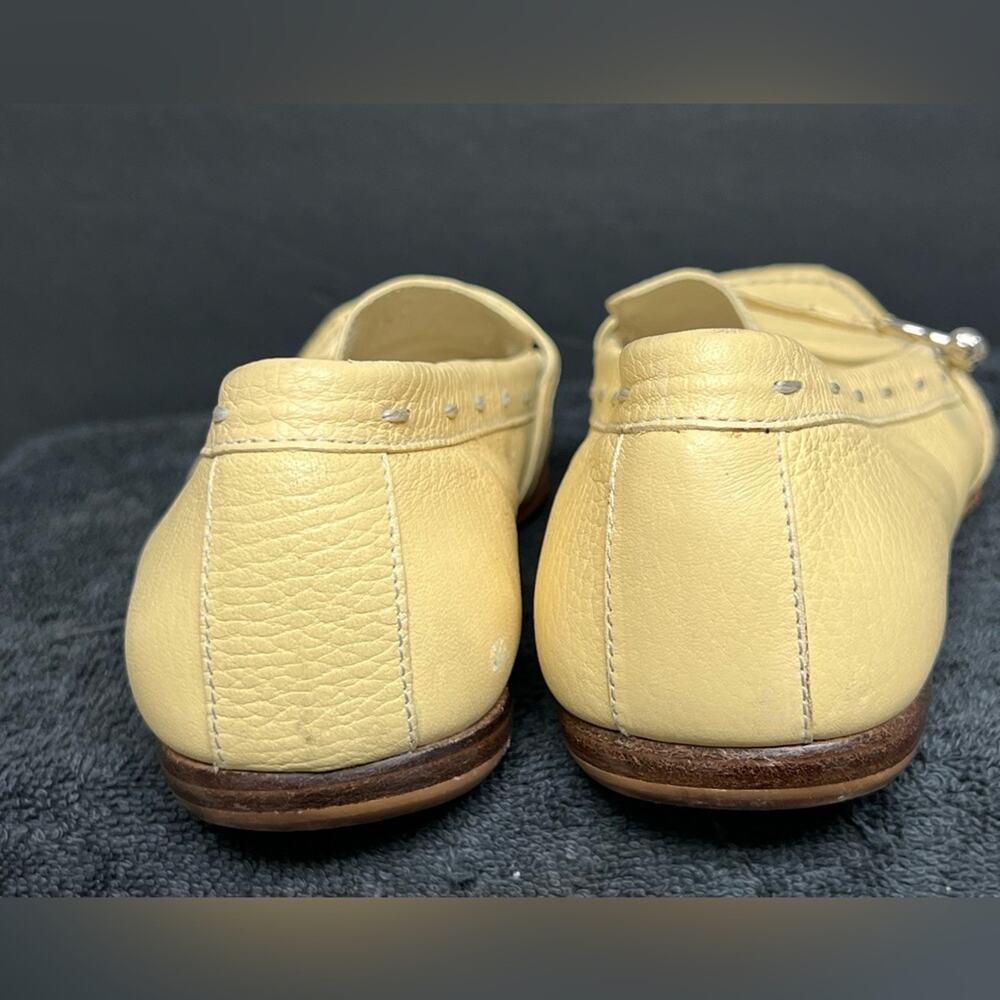Burberry Yellow Pebbled Leather Loafers Silver Horsebit Hardware EU 39 8.5 - Picture 4 of 9